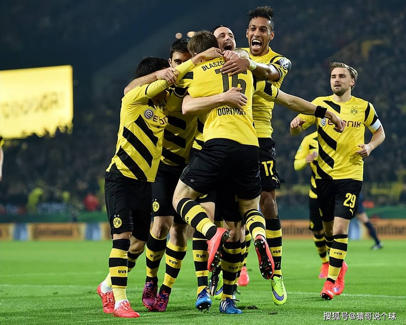 扑克游戏-包含多特蒙德大胜对手发挥实力绝对优势的词条