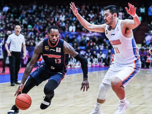 包含战术对决，国内球队展现顶尖实力的词条